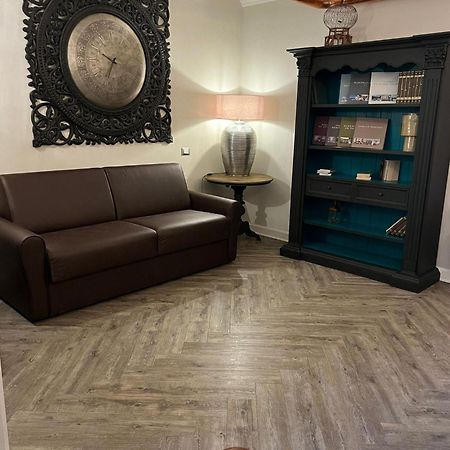 La Vite 2.0 Apartments Дезенцано-дель-Гарда Экстерьер фото